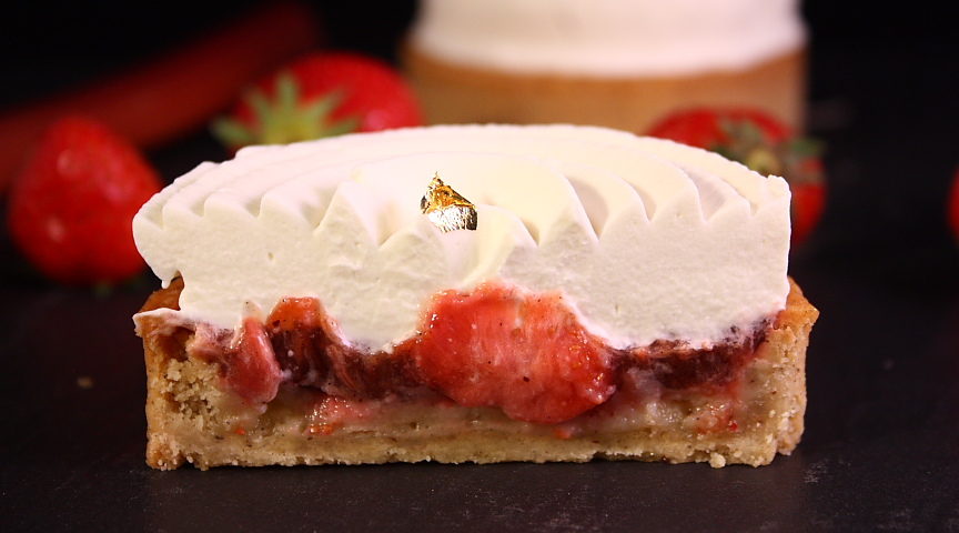 Tarte-fraises-rhubarbe-yuzu05